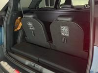 PEUGEOT 5008 Photo 12