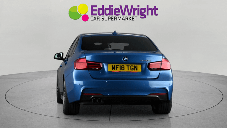 BMW 3 Series Photo bsapi-8dc4a5de6f40e29e100bd710aeacfb59d019b363.jpg