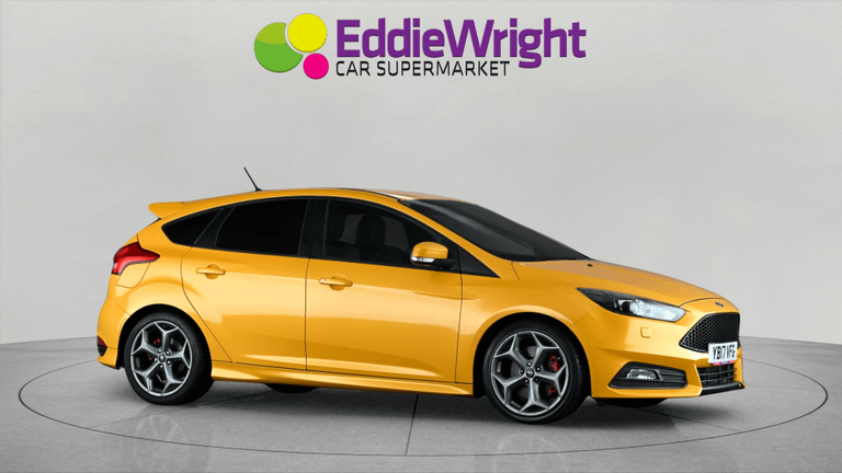 Ford Focus Photo bsapi-8ec800e5b7ca2e7e15afad3c01cae0e111de7aa8.jpg