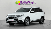 MITSUBISHI Outlander Photo 2
