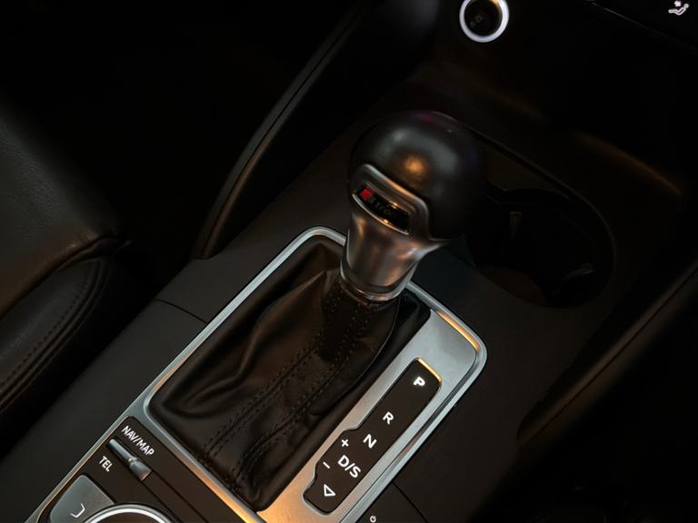 AUDI A3 Photo bsapi-8f02da97ec3fa1402882d4cf37c14598bb22a0c3.jpg