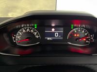 PEUGEOT 208 Photo 11