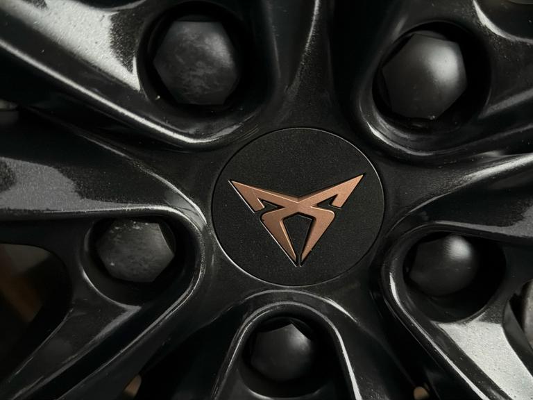 CUPRA Formentor Photo bsapi-8f8a8b8de5fe7ebfe6aa57b95829c7e22dd8f5ae.jpg