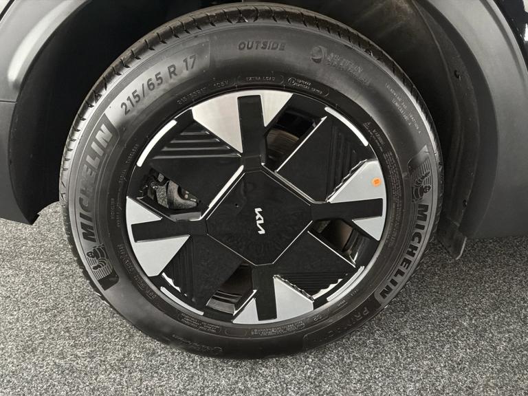 Kia SPORTAGE Photo bsapi-8febe7fedc017016b0efdc4195d4d8798ecec861.jpg