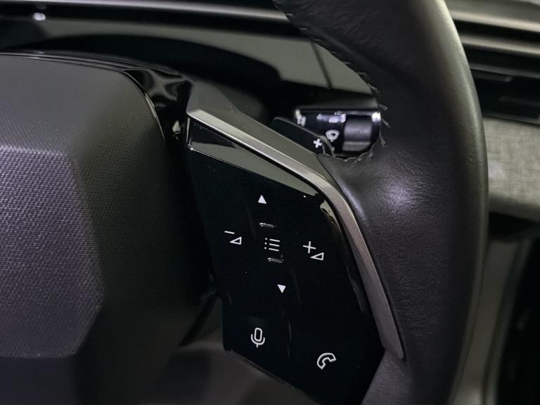 Peugeot 3008 Photo bsapi-8ffef37640e7bdf0ba0b6b097fd1bf1e7dab6c3d.jpg