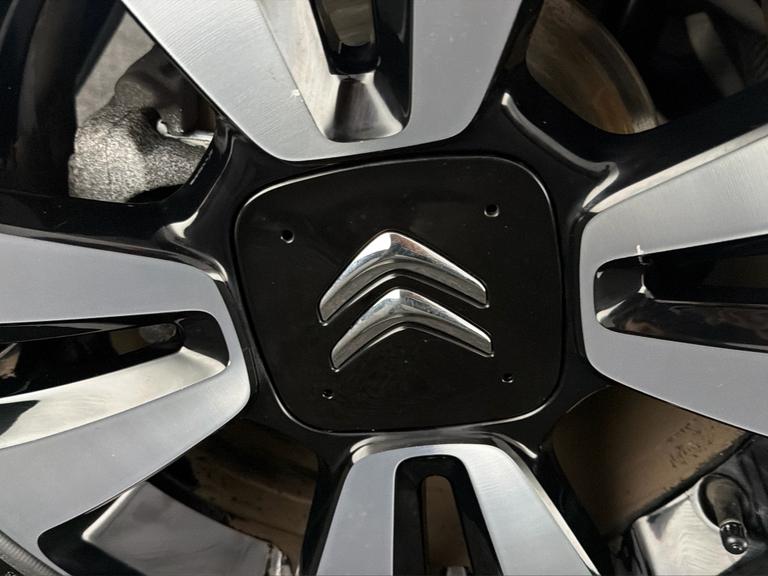 Citroen C3 Photo bsapi-900a29546a2240b67affdaf3d028a660272a5be7.jpg