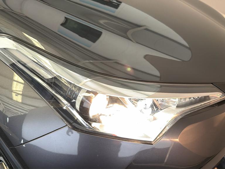 Toyota C-HR Photo bsapi-9046eb3124257dac3bc71c6b4e1e29a120ad43d0.jpg