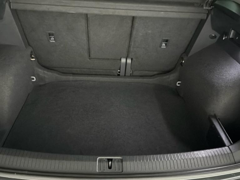 VOLKSWAGEN Tiguan Photo bsapi-92bfabbb640a90ea3c53a92ae431c57fd7abed23.jpg