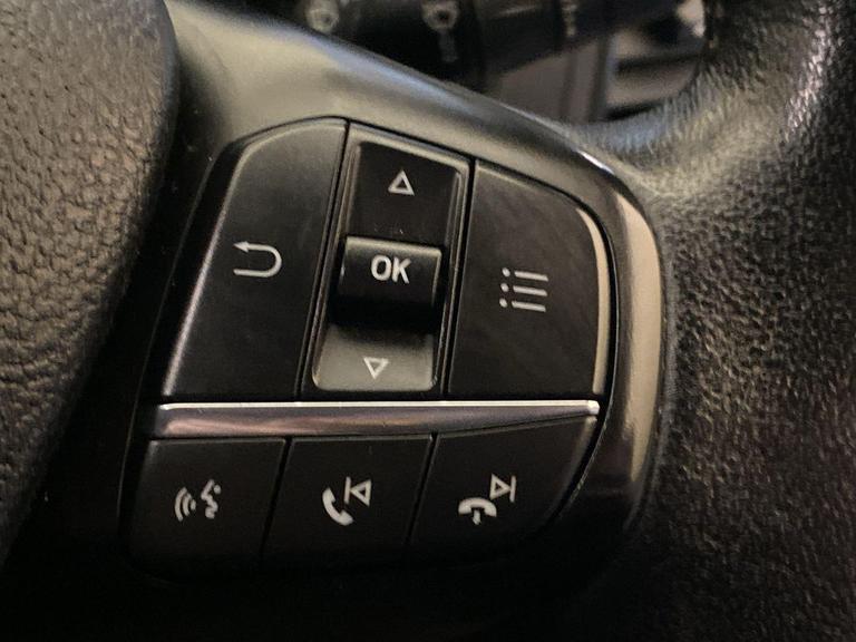 FORD TOURNEO CUSTOM Photo bsapi-939d17a7d8da9eff216d8be04da58914320cb272.jpg