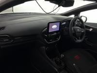 Ford FIESTA Photo 29