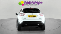 NISSAN Juke Photo 5