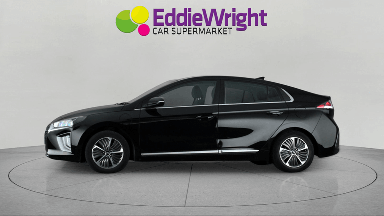 Hyundai IONIQ Photo bsapi-946682c13ca896001424445dd7956a8b0a4da714.jpg