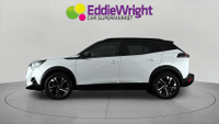 PEUGEOT 2008 Photo 2
