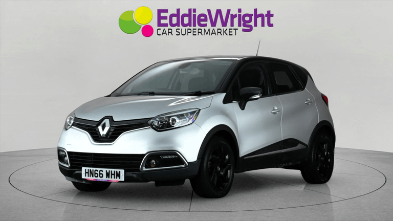 RENAULT Captur Photo bsapi-94c9c562e65e4dddbd7362eb02bfbcf68fdd538a.jpg
