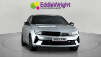 VAUXHALL Astra Photo 1