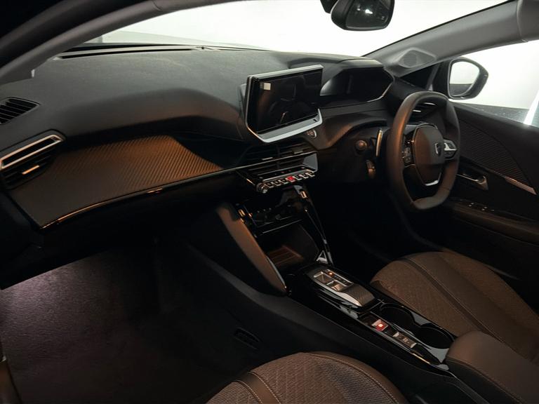 PEUGEOT 208 Photo bsapi-9583e712814d1755310588d0771333506faef9c9.jpg