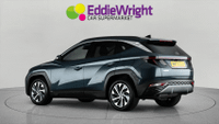 HYUNDAI TUCSON Photo 4