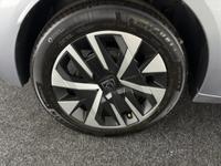PEUGEOT 208 Photo 28