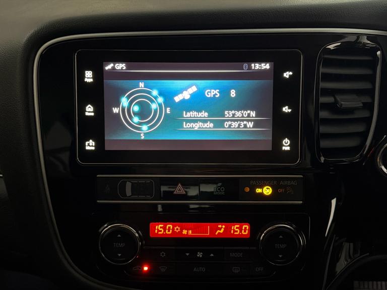 MITSUBISHI Outlander Photo bsapi-9637ce446ad3217e7109dc850b0a58c2b616233b.jpg