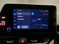 TOYOTA C-HR Photo 10