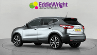 NISSAN Qashqai Photo 4