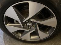 JAGUAR I-PACE Photo 8
