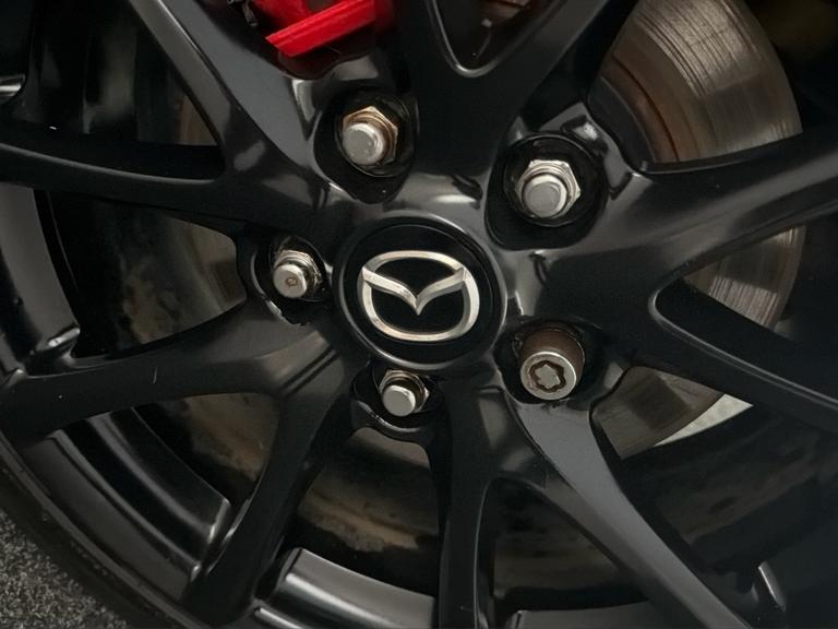 MAZDA Mx-5 Photo bsapi-98292003033815652a4b1f70d3d151cb7a5e5a17.jpg