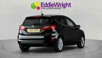 Ford FIESTA Photo 4