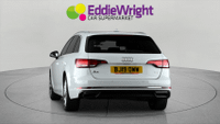 Audi A4 Photo 5