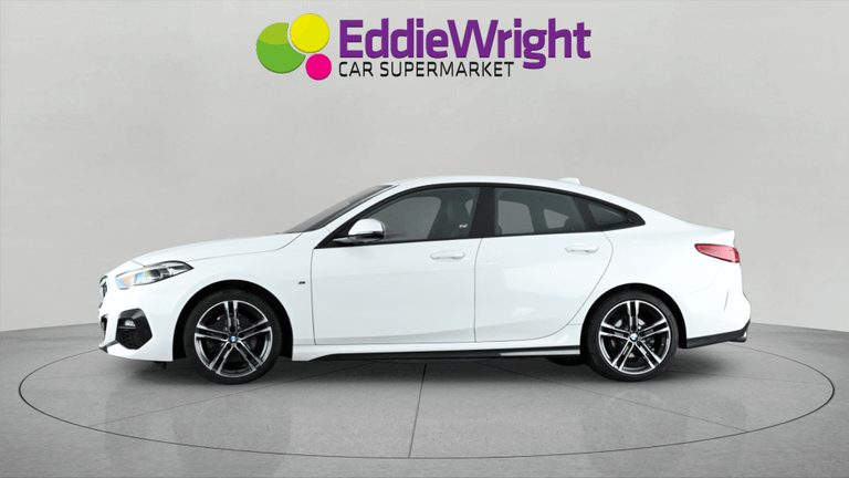 BMW 2 Series Photo bsapi-9a9c8e4319928a57f5a9beca758fe8bffc0f5d85.jpg