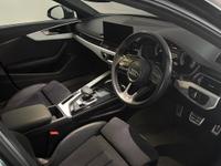 AUDI A4 Photo 3