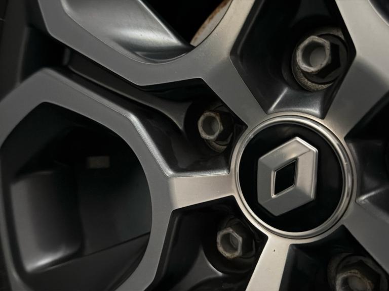 Renault Captur Photo bsapi-9b76a0ad4cfa6daae5fccf201e109db84fc4a22c.jpg
