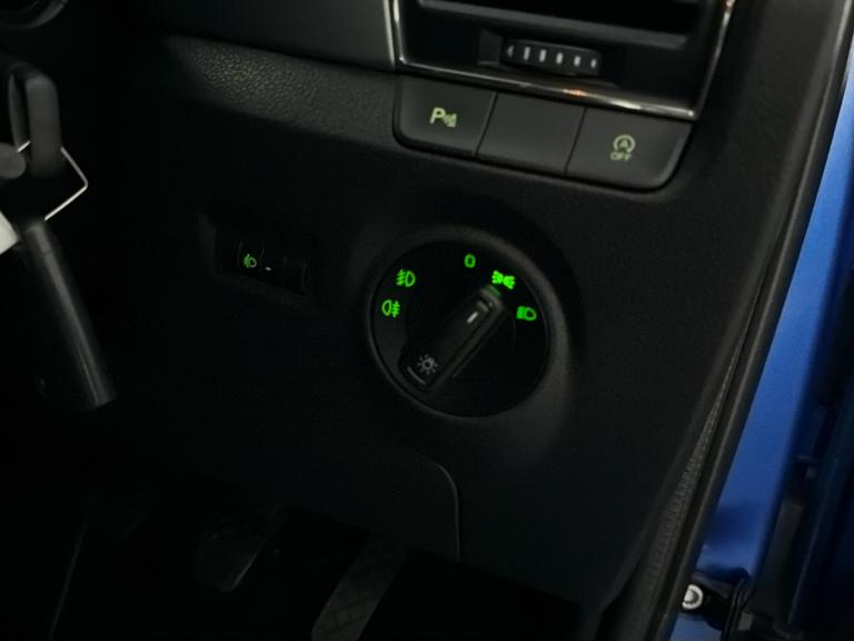 Skoda FABIA Photo bsapi-9b93d0299c0d3df563526f86729e9a6351f06581.jpg
