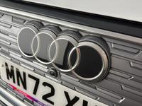 Audi Q4 E-Tron Photo 21