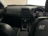 MITSUBISHI Asx Photo 10