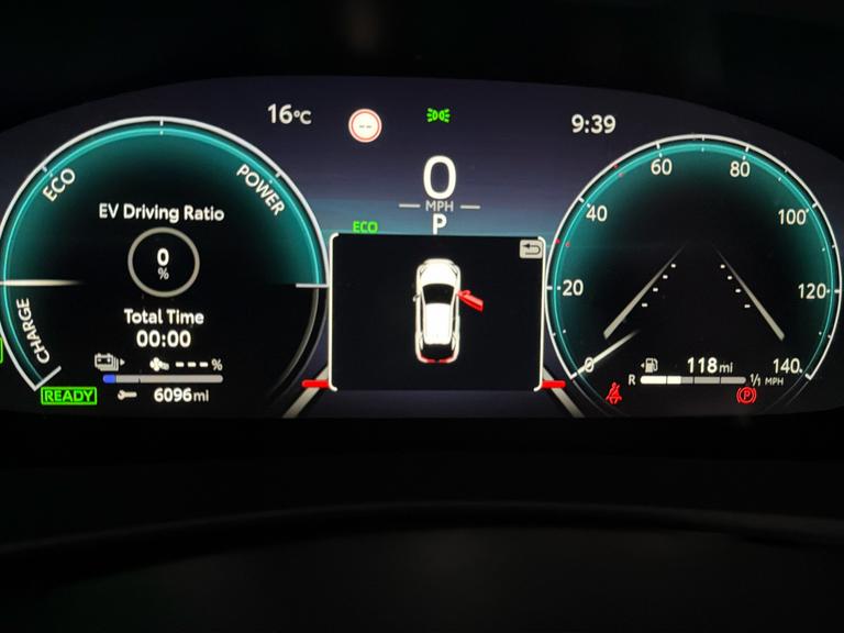 TOYOTA C-HR Photo bsapi-9c7132edec9fd441677b18cddfc8605cd7e008c2.jpg