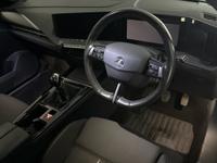 VAUXHALL ASTRA Photo 9