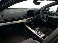AUDI A4 Photo 23