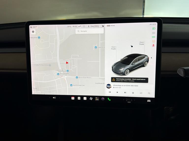 TESLA Model 3 Photo bsapi-9e6b0e6e7c083b21efa78cb2d8edf07d686b660a.jpg