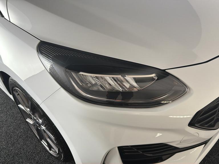 Ford FIESTA Photo bsapi-9e73e630e97c66628757bb545bb0c56e48b3ffb0.jpg
