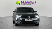 VOLKSWAGEN T-Roc Photo 1