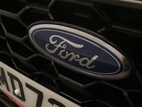 Ford FIESTA Photo 16