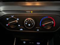 HYUNDAI I20 Photo 17