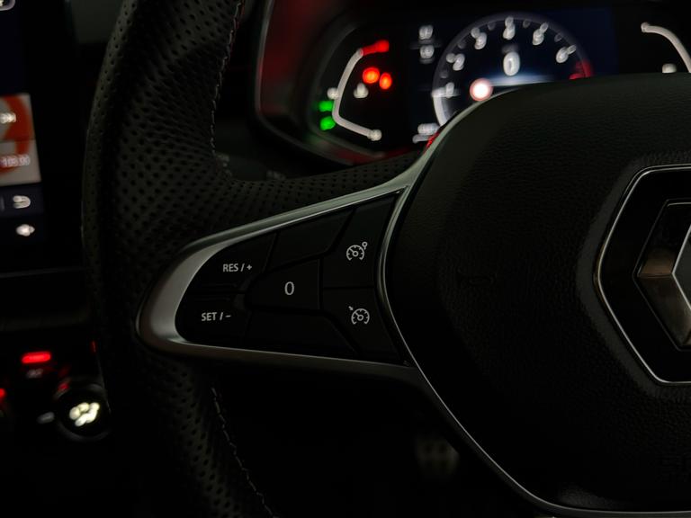 RENAULT Clio Photo bsapi-a0e7ceeb8045c43be9d84a1aca0fd2c1dc56c461.jpg