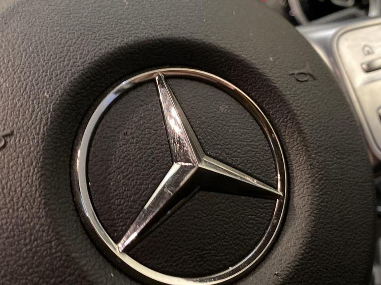 MERCEDES-BENZ A Class Photo bsapi-a122190f15d8ac1a22e3048f67ae0133690a2e52.jpg