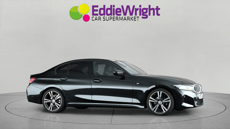 BMW 3 Series Photo bsapi-a129f2dc549e65745e4a28050f4ed1084f2d8ddd.jpg