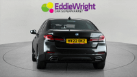 BMW 5 Series Photo 5