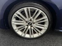 AUDI A4 Photo 26
