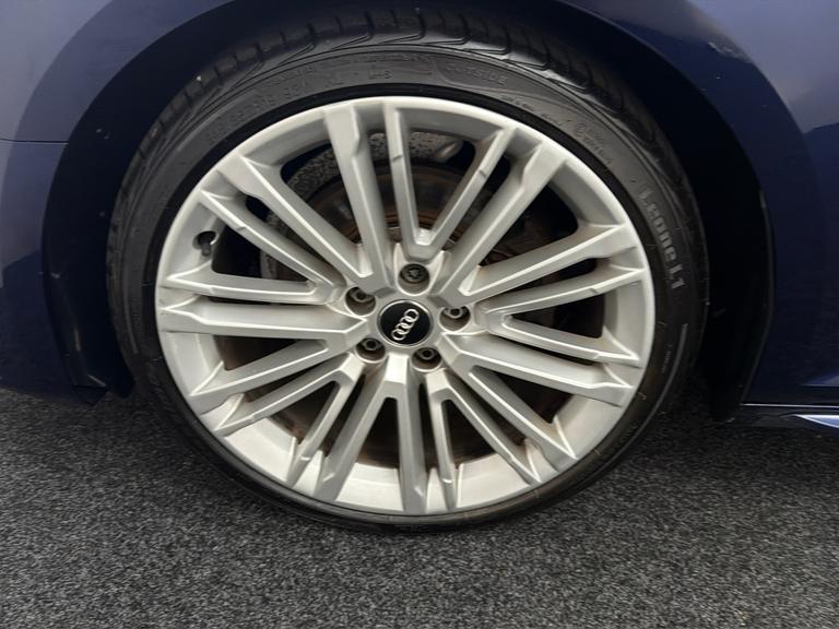 AUDI A4 Photo bsapi-a33f66f82a8656f821be7e31e976ca2d0a1453d9.jpg
