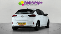 VAUXHALL Corsa Photo 4